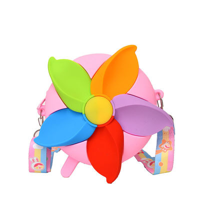 Хорошая цена. Красивый мультфильм Силиконовый карандаш Чехлы кроссбоди Монеты сумка сумка макияж сумка рождественский подарок для мальчиков онлайн