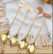 Мультфильмы из животных Силиконовая ложка и вилка. 12 китайских знаков зодиака. 304 из нержавеющей стали и пищевого силикона.